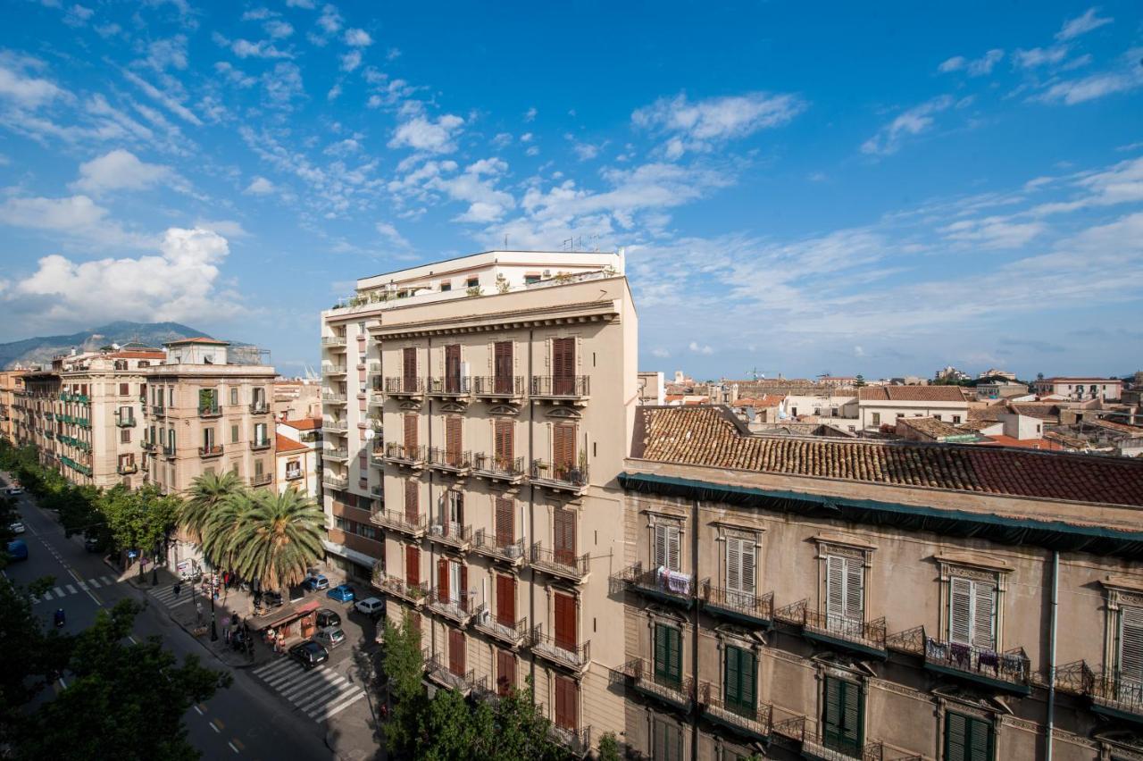 B&B Novecento Palermo Bagian luar foto