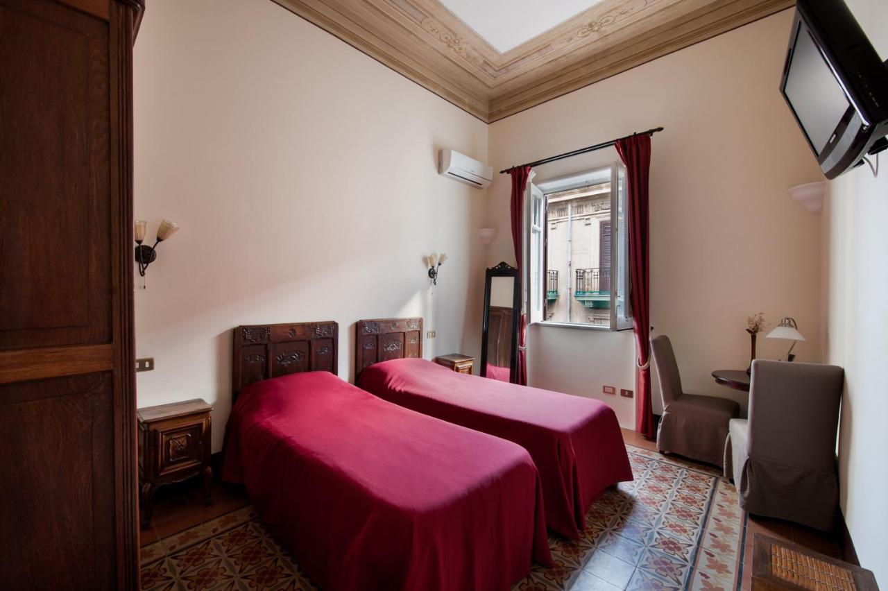 B&B Novecento Palermo Bagian luar foto